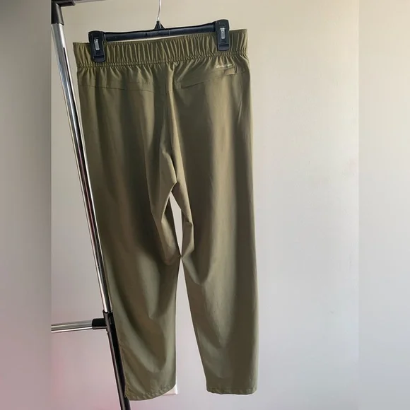 Eddie Bauer Women’s Olive Green Pants - Picture 6 of 9